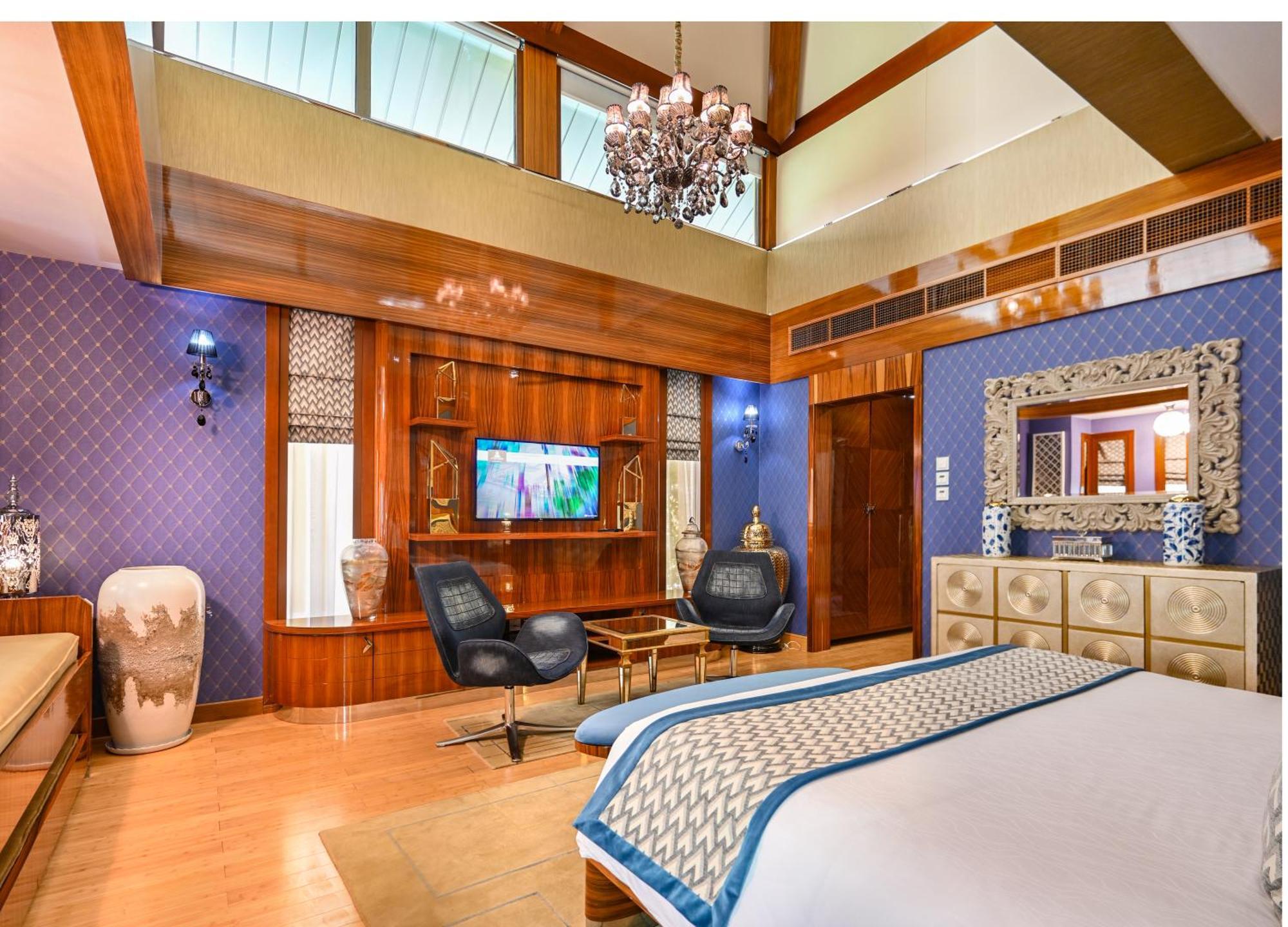 Palavra Resort Manama Exteriör bild Suite at the Taj Bengal
